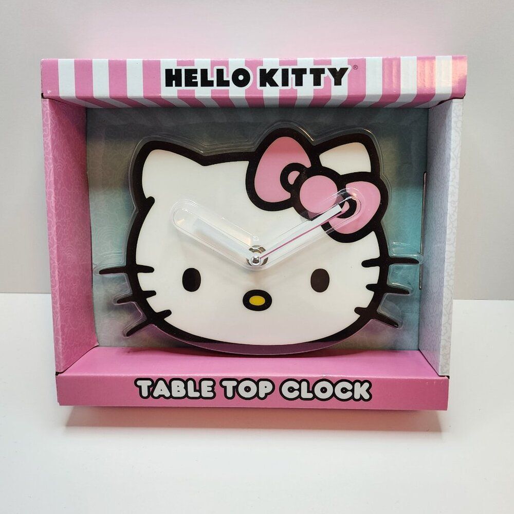 HELLO KITTY Clock | Battery Operated | Table Top Clock | Nightstand Clock